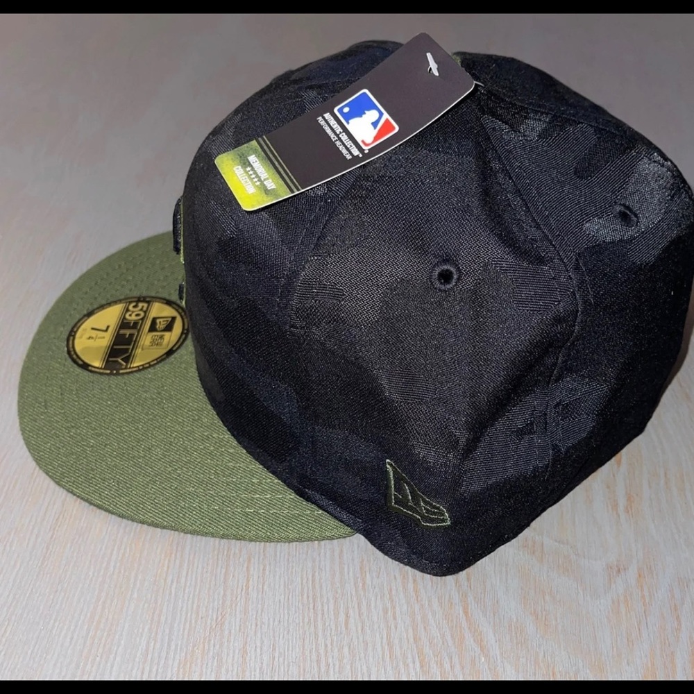New Era 59Fifty Chicago Cubs Mem. Day Fitted Hat - Picture 4 of 8